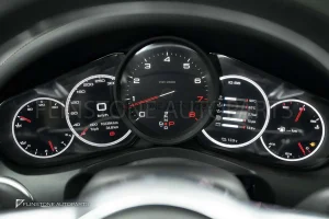 ชุดเปลี่ยนโฉมภายใน PORSCHE Cayenne 958.2 2024