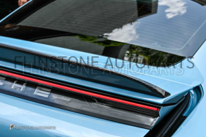 สปอยเลอร์ Carbon Fiber สำหรับ PORSCHE TAYCAN ทรง TWL