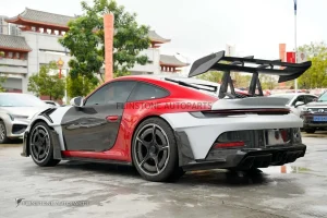ชุดแปลงโฉมรอบคัน PORSCHE 992 Carrera ทรง GT3 RS