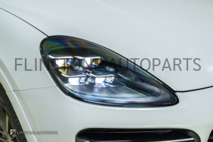 ไฟหน้า PORSCHE CAYENNE E3 9Y0.1 อัพเกรดทรง Facelift