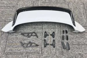 สปอยเลอร์ท้าย TECHART III สำหรับ Porsche 992 Carrera