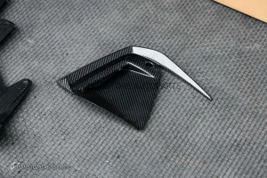 ช่องลมหน้า Carbon Fiber BMW i5 G60 ทรง TAKD Carbon