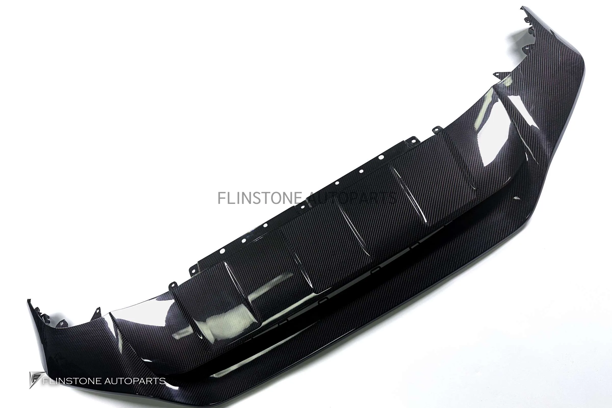 ลิ้นหน้า Carbon Fiber สำหรับ PORSCHE CAYENNE E3 Facelift ทรง USUS Autoclave V.1