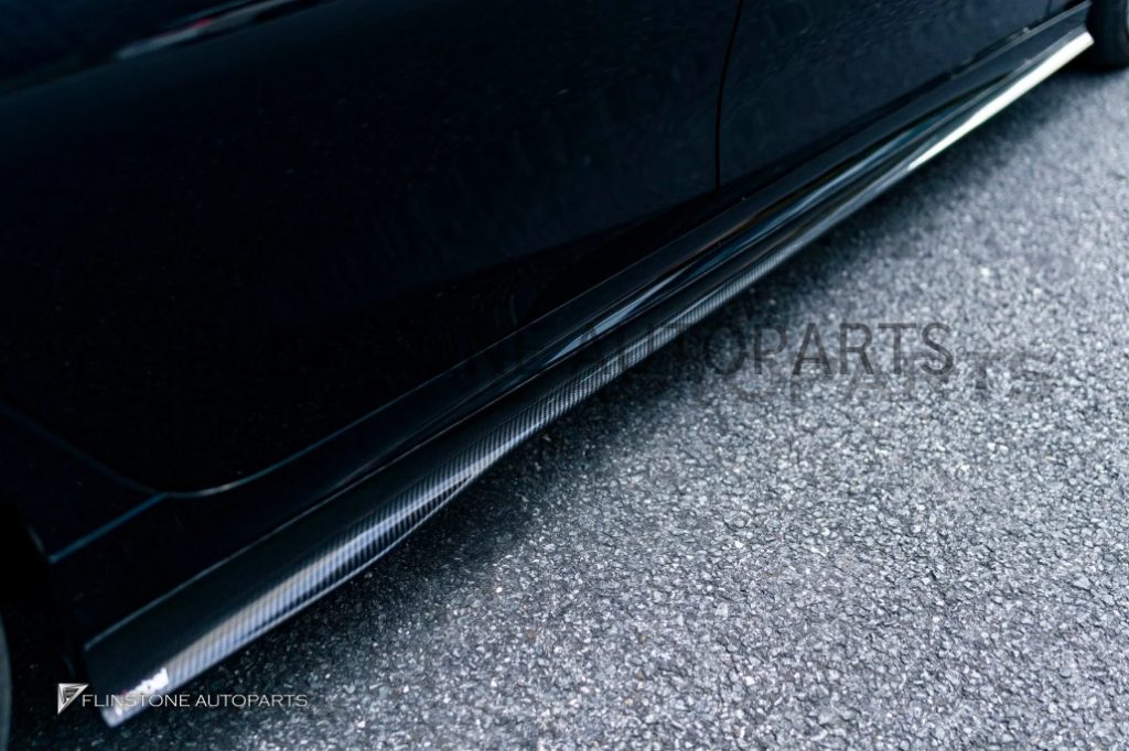 สเกิร์ตข้าง Carbon Fiber BMW G20 Series 3 LCI ทรง Karbel