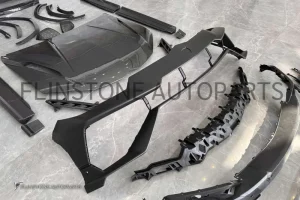ชุดแต่งรอบคัน Carbon Fiber LAMBORGHINI URUS ทรง Performante 2023 สำหรับรถปี 2018-2022
