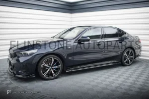 สเกิร์ตข้าง BMW i5 G60 ทรง Maxton V2