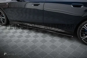 สเกิร์ตข้าง BMW i5 G60 ทรง Maxton V1