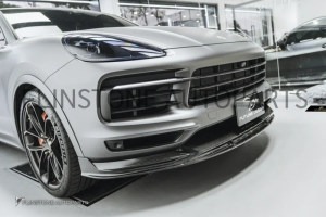 ลิ้นหน้า Carbon Fiber PORSCHE Cayenne E3 ทรง Future Design (แท้)