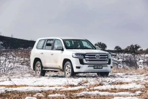 ชุดเปลี่ยนโฉม TOYOTA LAND CRUISER เป็น LC300 2024