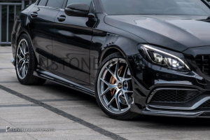 ชุดแต่งรอบคัน Carbon Fiber W205 C-Class ทรง TAKD (แท้)