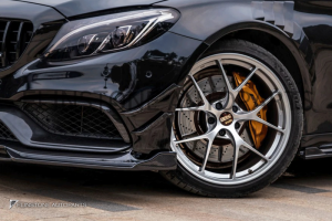 ชุดแต่งรอบคัน Carbon Fiber W205 C-Class ทรง TAKD (แท้)