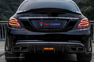 ชุดแต่งรอบคัน Carbon Fiber W205 C-Class ทรง TAKD (แท้)