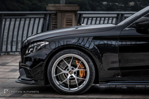 ชุดแต่งรอบคัน Carbon Fiber W205 C-Class ทรง TAKD (แท้)