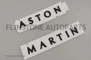โลโก้ท้าย Aston Martin สีดำเงา (แท้)