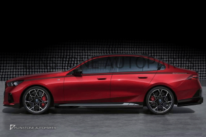 ชุดแต่ง Carbon Fiber BMW i5 G60 ทรง M Performance