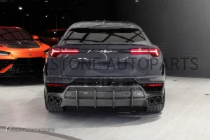ตัวต่อกลางกันชนท้าย Lamborghini URUS S/Performante ทรง TOPCAR แท้