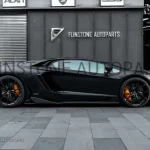 ชุดแต่งรอบคัน Carbon Fiber Lamborghini Aventador ทรง Mansory