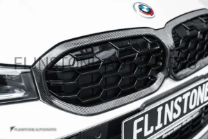 กระจังหน้า Dry Carbon Fiber BMW G20 LCI ทรง Diamond