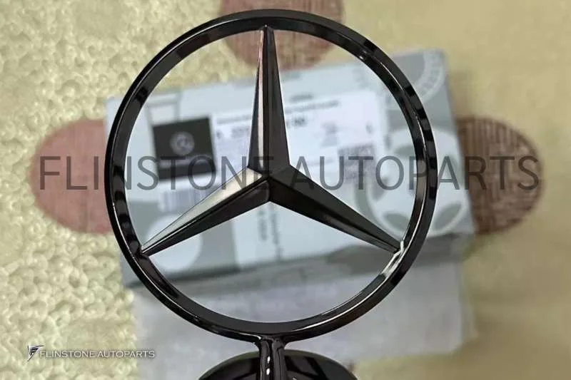 星标 Mercedes Benz 黑色