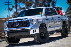 ชุดเปลี่ยนโฉม Toyota Tundra ปี 2007-2021 เป็น New 2023
