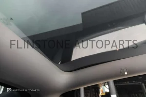 ม่านไฟฟ้า Tesla Model 3
