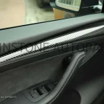 คิ้วข้างประตูด้านใน Tesla Model 3 ลายคาร์บอน