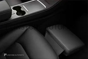ที่วางขาสำหรับผู้โดยสารข้างคนขับ Tesla Model Y