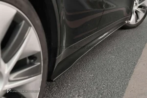 สเกิร์ตข้าง Dry Carbon Fiber สำหรับ Tesla Model 3