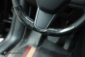 ครอบพวงมาลัย Forged Carbon Fiber สำหรับ Tesla Model 3