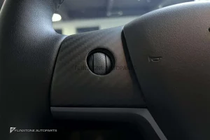 กรอบพวงมาลัย Matte Carbon Fiber สำหรับ Tesla Model Y
