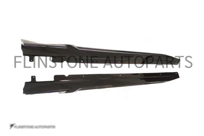 สเกิร์ตข้าง BMW G20 Series 3 LCI สีดำเงา V.2