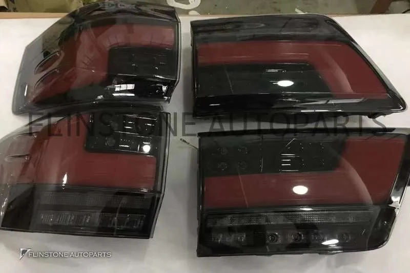 ไฟท้าย Toyota LC300