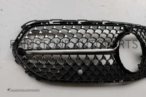 กระจังหน้า Diamond W206 C-Class สำหรับรถ AV