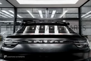 สปอยเลอร์ท้าย PORSCHE CAYENNE COUPE ทรง Turbo GT (แท้)