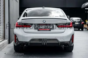 ดิฟฟิวเซอร์ Dry Carbon Fiber BMW G20 LCI Series 3 ทรง M Performance แบบ 3 ชิ้น