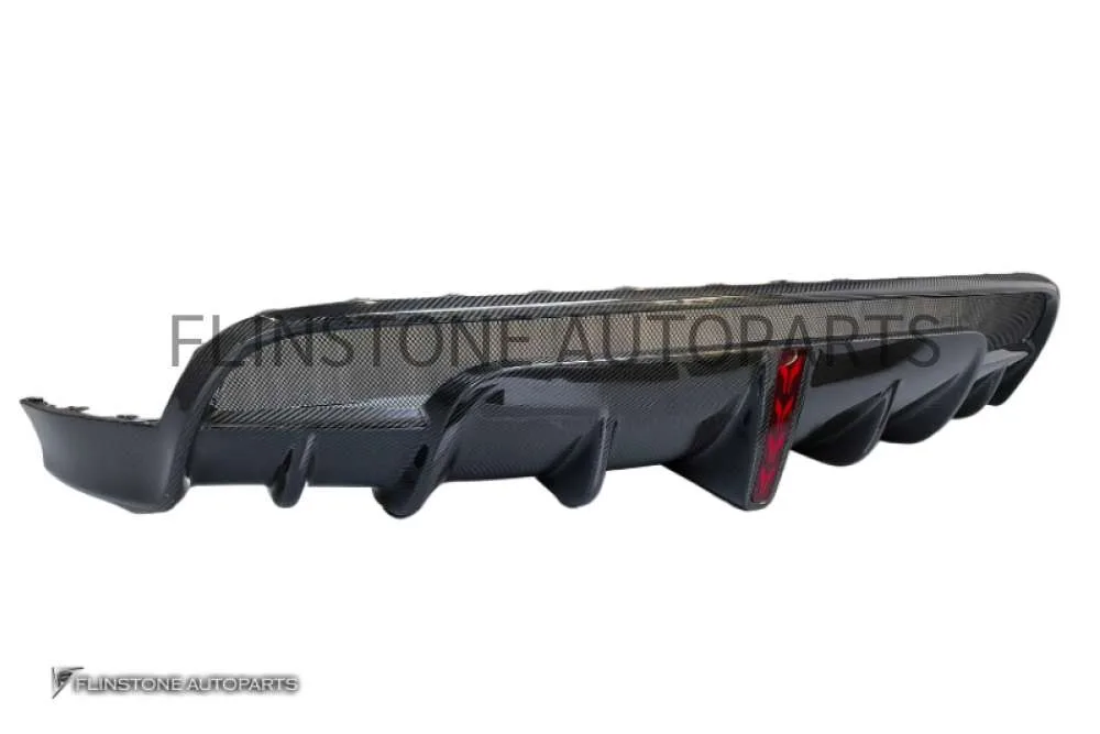 ดิฟฟิวเซอร์ Carbon Fiber TESLA MODEL Y ทรง SD