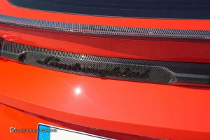 ครอบฝากระโปรงท้าย Carbon Fiber Lamborghini Urus ทรง Novitec (แท้)