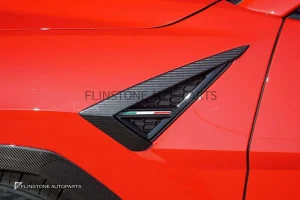 ช่องลมแก้มหน้า Carbon Fiber Lamborghini Urus ทรง Novitec (แท้)