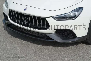 ลิ้นหน้า Carbon Fiber Maserati Ghibli ทรง Novitec V.2 (แท้)