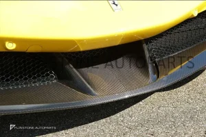 ช่องลมกลางลิ้นหน้า Carbon Fiber Ferrari SF90 ทรง Novitec (แท้)