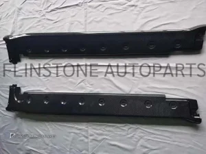 สเกิร์ตข้าง Carbon Fiber PORSCHE 992 Carrera ทรง GT3 (แท้)
