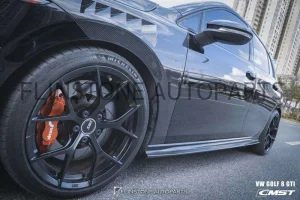 สเกิร์ตข้าง Carbon Fiber Volkswagen Golf 8 ทรง CMST