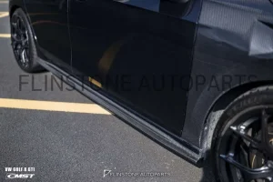 สเกิร์ตข้าง Carbon Fiber Volkswagen Golf 8 ทรง CMST