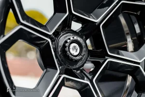 ล้อ Custom Forged Lamborghini Tecnica Forged Wheels สำหรับ Lamborghini Huracan