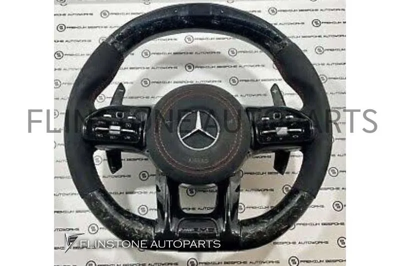 พวงมาลัย Benz ปี20 Forged Carbon Fiber / Alcantara พร้อม Paddle Shift 2 แบบ
