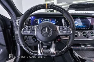 พวงมาลัย Benz ปี20 Forged Carbon Fiber / Nappa ด้ายสีเหลืองพร้อม Paddle Shift