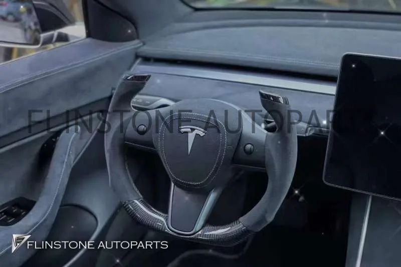 พวงมาลัย Tesla Carbon Fiber / Alcantara