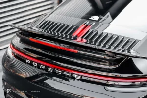 ครอบห้องเครื่อง Carbon Fiber Porsche 992 Carrera แท้
