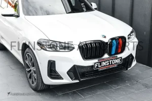 กระจังหน้า BMW X3 G01 LCI เส้นคู่ สีดำเงา พร้อมแถบสามสี