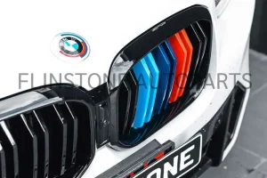 กระจังหน้า BMW X3 G01 LCI เส้นคู่ สีดำเงา พร้อมแถบสามสี